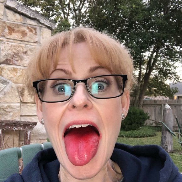 Meet your Posher, Gayle - Picture 9 of 11